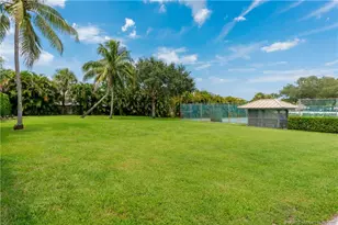 3901 SE St Lucie Blvd, Stuart, FL 34997 - Photo 23