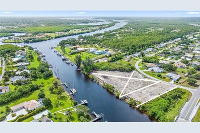 2801 SE Peru Street, Port Saint Lucie, FL 34984 - Photo 3