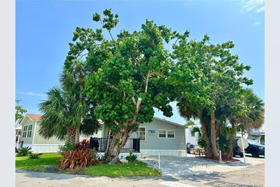 205 Nettles Boulevard, Jensen Beach, FL 34957 - Photo 1