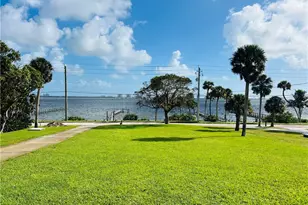 12845 S Indian River Dr, Jensen Beach, FL 34957 - Photo 3