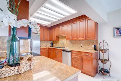 1289 NE Ocean Boulevard #6, Stuart, FL 34996 - Photo 15