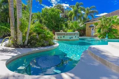 8073 S Indian River Drive, Fort Pierce, FL 34982 - Photo 31