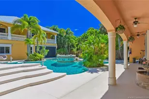 8073 S Indian River Dr, Fort Pierce, FL 34982 - Photo 67