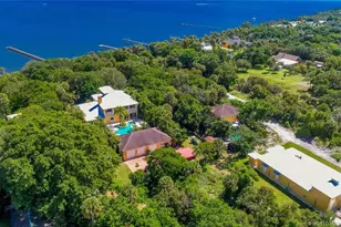 8073 S Indian River Dr, Fort Pierce, FL 34982 - Photo 51