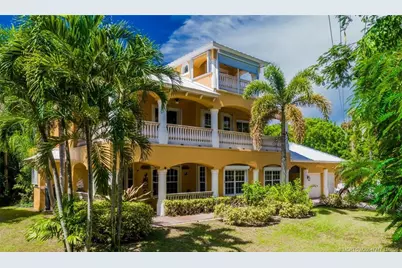 8073 S Indian River Drive, Fort Pierce, FL 34982 - Photo 1