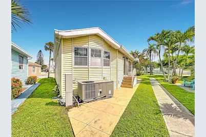 691 Nettles Boulevard, Jensen Beach, FL 34957 - Photo 71