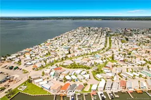 691 Nettles Blvd, Jensen Beach, FL 34957 - Photo 81