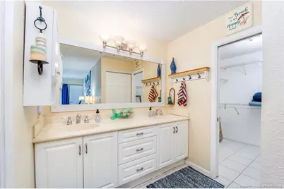 4060 NE Breakwater Drive, Jensen Beach, FL 34957 - Photo 13