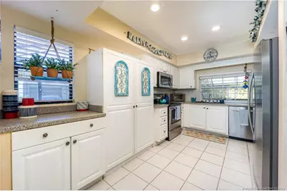 4060 NE Breakwater Drive, Jensen Beach, FL 34957 - Photo 9