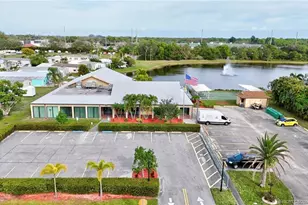 521 Natalie Dr, Port Saint Lucie, FL 34952 - Photo 47