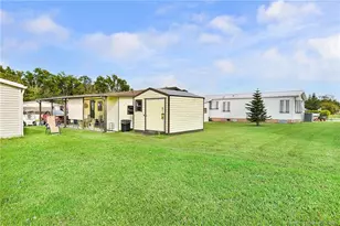 521 Natalie Dr, Port Saint Lucie, FL 34952 - Photo 7