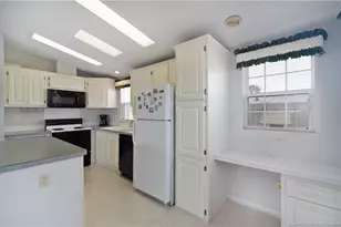 10701 S Ocean Dr, Jensen Beach, FL 34957 - Photo 7