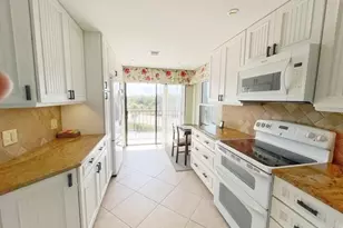 2641 NE Ocean Blvd, Stuart, FL 34996 - Photo 31