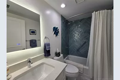 185 NE Edgewater Drive #5105, Stuart, FL 34996 - Photo 25