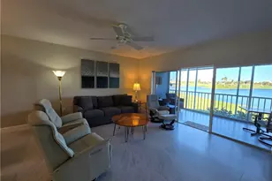 185 NE Edgewater Dr, Stuart, FL 34996 - Photo 9