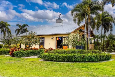 7625 Polo Square Square, Vero Beach, FL 32968 - Photo 3