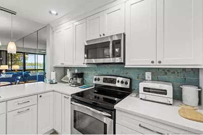 6082 SE Landing Way #7, Stuart, FL 34997 - Photo 7