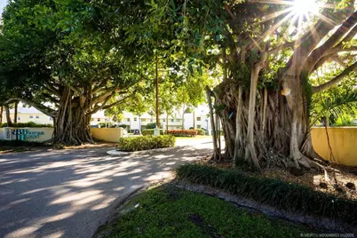 1600 SE Saint Lucie Boulevard #115, Stuart, FL 34996 - Photo 33