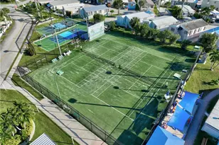 976 Nettles Blvd, Jensen Beach, FL 34957 - Photo 17