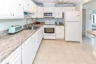 1800 SE St Lucie Blvd, Stuart, FL 34996 - Photo 13