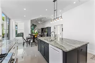 2253 NW Seagrass Dr, Palm City, FL 34990 - Photo 11