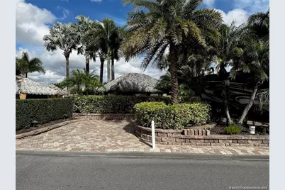 410 NW Chipshot Lane, Port Saint Lucie, FL 34986 - Photo 9