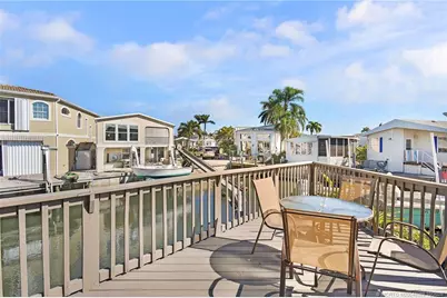 29 Nettles Boulevard, Jensen Beach, FL 34957 - Photo 5