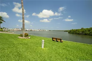 286 Nettles Blvd, Jensen Beach, FL 34957 - Photo 23