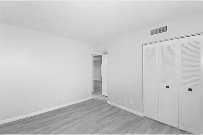 31 SW South River Drive #106, Stuart, FL 34997 - Photo 25