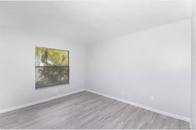 31 SW South River Drive #106, Stuart, FL 34997 - Photo 23