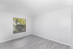 31 SW South River Dr, Stuart, FL 34997 - Photo 23