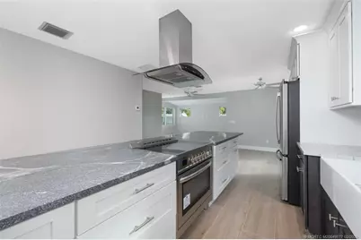 1036 NE Wright Avenue, Jensen Beach, FL 34957 - Photo 13