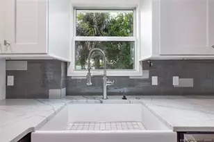 1036 NE Wright Ave, Jensen Beach, FL 34957 - Photo 15