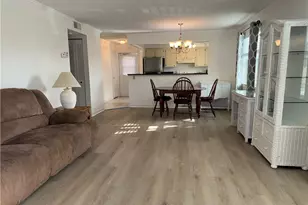 2950 SE Ocean Blvd, Stuart, FL 34996 - Photo 5