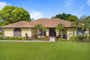 4192 SW Oakhaven Ln, Palm City, FL 34990 - Photo 1