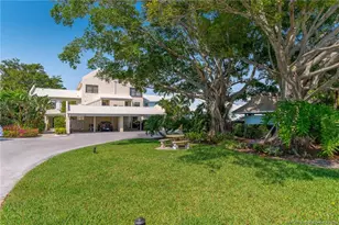 3901 SE St Lucie Blvd, Stuart, FL 34997 - Photo 33