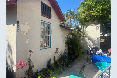 620 46th Street, West Palm Beach, FL 33407 - Photo 9