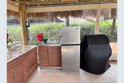 418 NW Chipshot Lane, Port Saint Lucie, FL 34986 - Photo 5