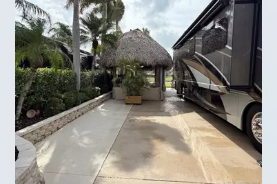 418 NW Chipshot Lane, Port Saint Lucie, FL 34986 - Photo 9