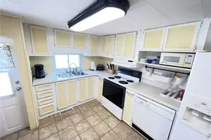 1179 Nettles Blvd, Jensen Beach, FL 34957 - Photo 9