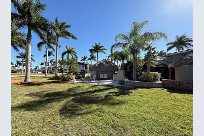 198 NW Hazard Way, Port Saint Lucie, FL 34986 - Photo 13