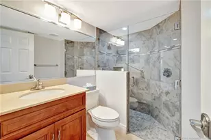 6040 SE Martinique Dr, Stuart, FL 34997 - Photo 33