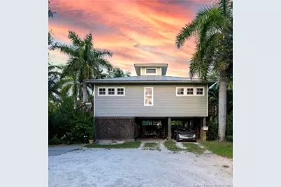 201 SW 6th Street, Stuart, FL 34994 - Photo 3