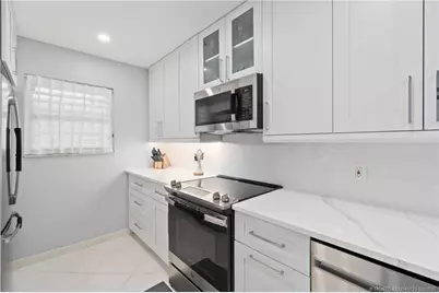 1555 NE Ocean Boulevard #302, Stuart, FL 34996 - Photo 11