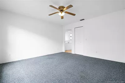 5940 NW Brenda Circle, Port Saint Lucie, FL 34986 - Photo 23