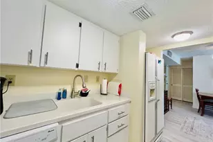 3792 NE Ocean Blvd, Jensen Beach, FL 34957 - Photo 17