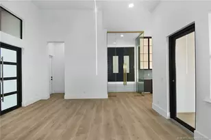 179 SE Via Terra Bella, Port Saint Lucie, FL 34952 - Photo 9