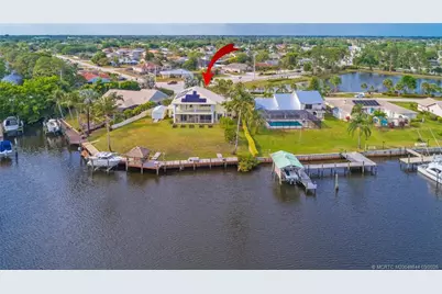 710 SE Essex Drive, Port Saint Lucie, FL 34984 - Photo 35