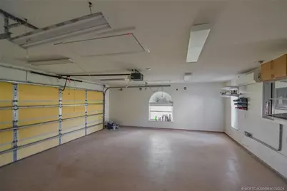 710 SE Essex Drive, Port Saint Lucie, FL 34984 - Photo 19