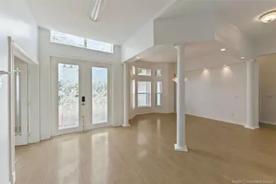 710 SE Essex Drive, Port Saint Lucie, FL 34984 - Photo 3